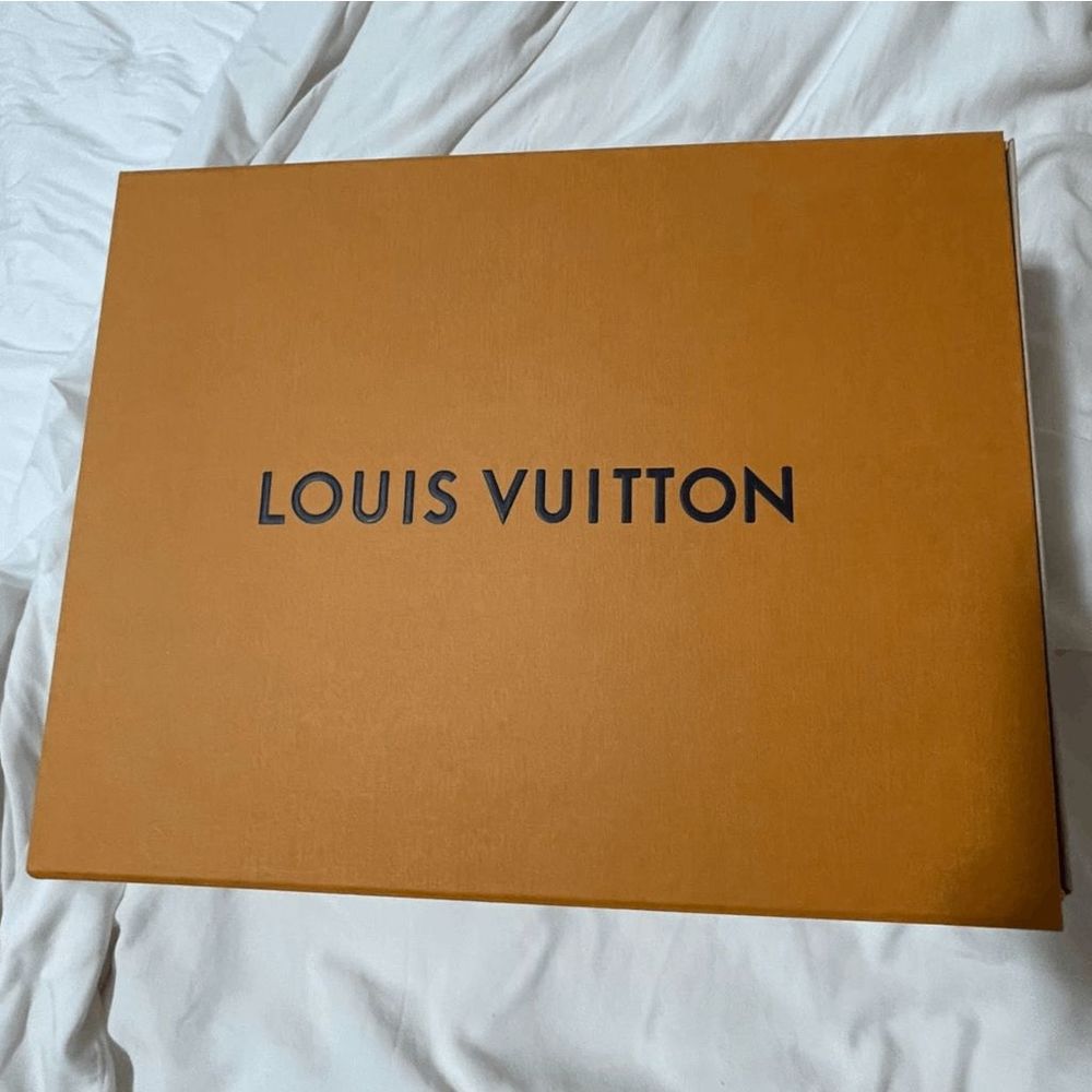 Authentic Louis Vuitton Empty Gold Blue Shoe Box with Duster Bag Bundle Luxury